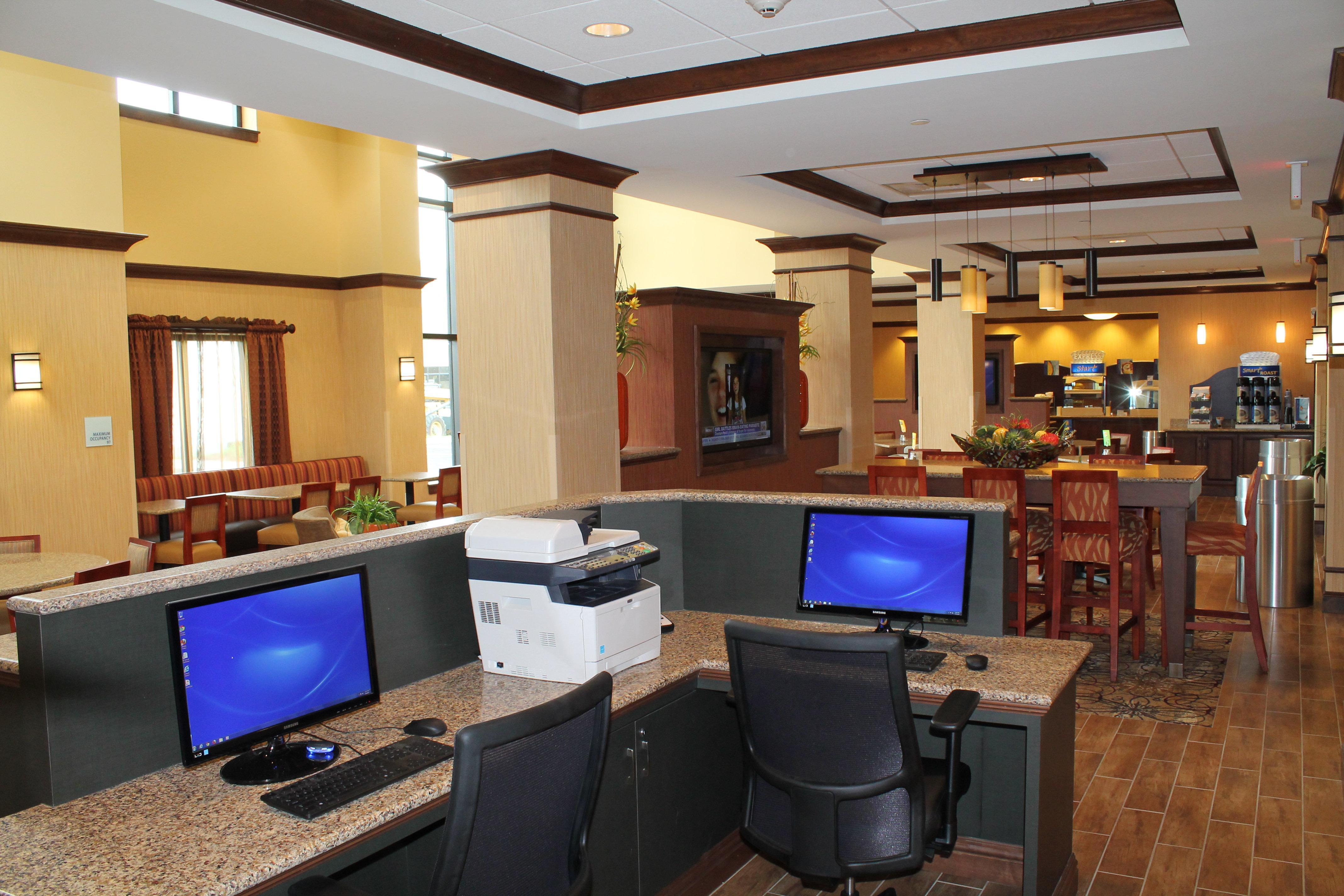 Holiday Inn Express & Suites Paducah West By Ihg Экстерьер фото
